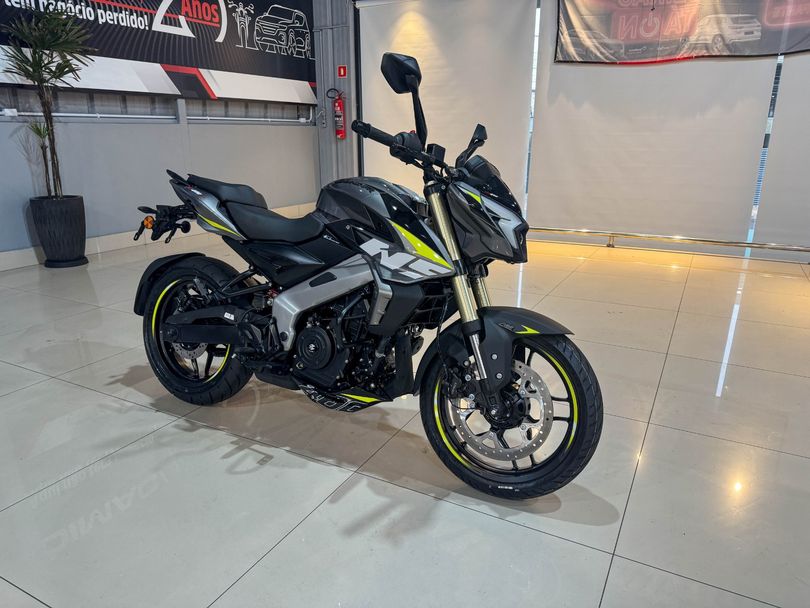 BAJAJ DOMINAR NS400Z