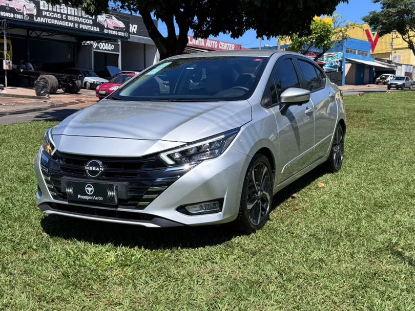 Nissan VERSA Exclusive 1.6 16V Flex Aut.