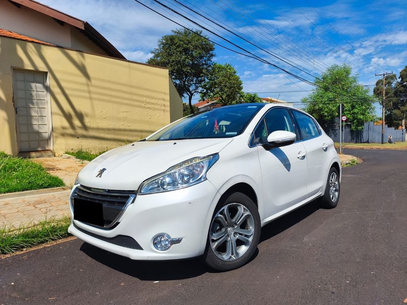 Peugeot 208 Griffe 1.6 Flex 16V 5p Aut.