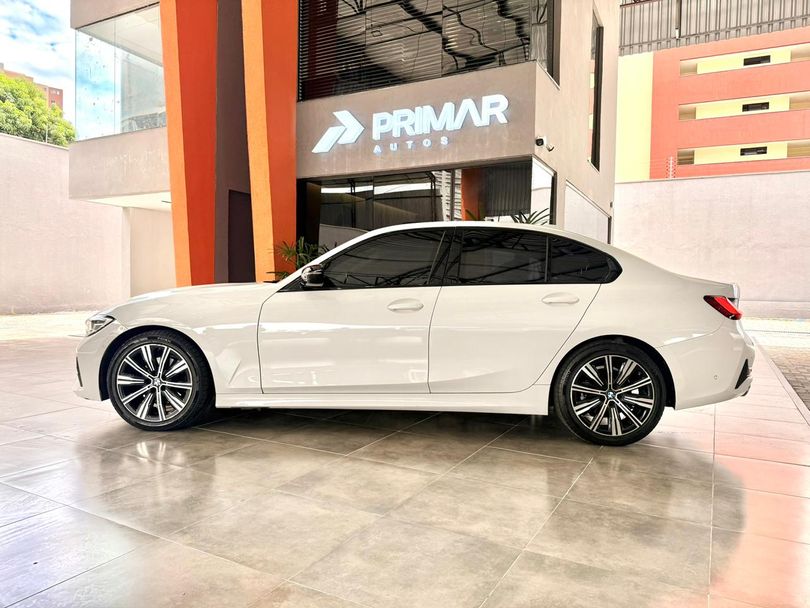 BMW 320iA 2.0 Turbo/ActiveFlex 16V/GP  4p