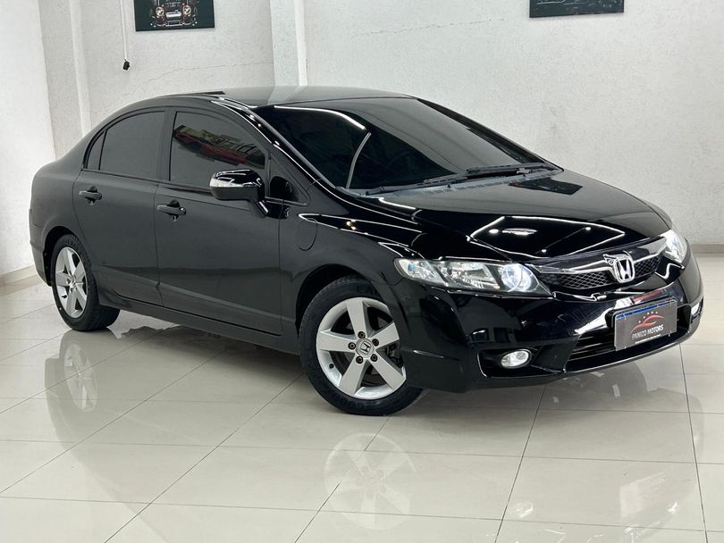 Honda Civic Sedan LXS 1.8/1.8 Flex 16V Aut. 4p