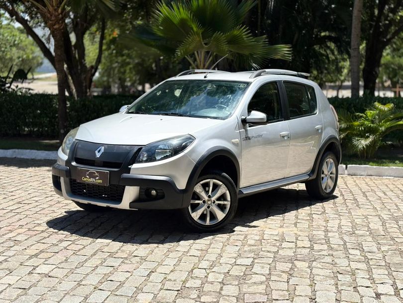 Renault SANDERO STEPWAY Hi-Flex 1.6 16V 5p Aut.