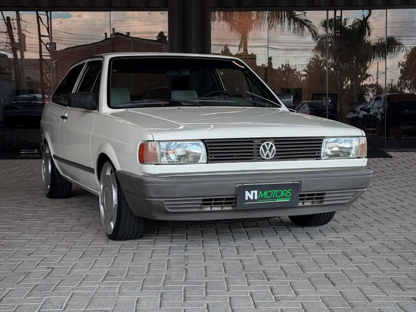 VolksWagen Gol 1000 (modelo antigo)