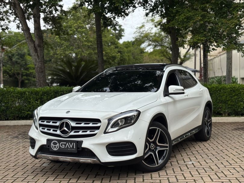 Mercedes GLA 250 Sport 2.0 TB 16V 4x2  211cv Aut.