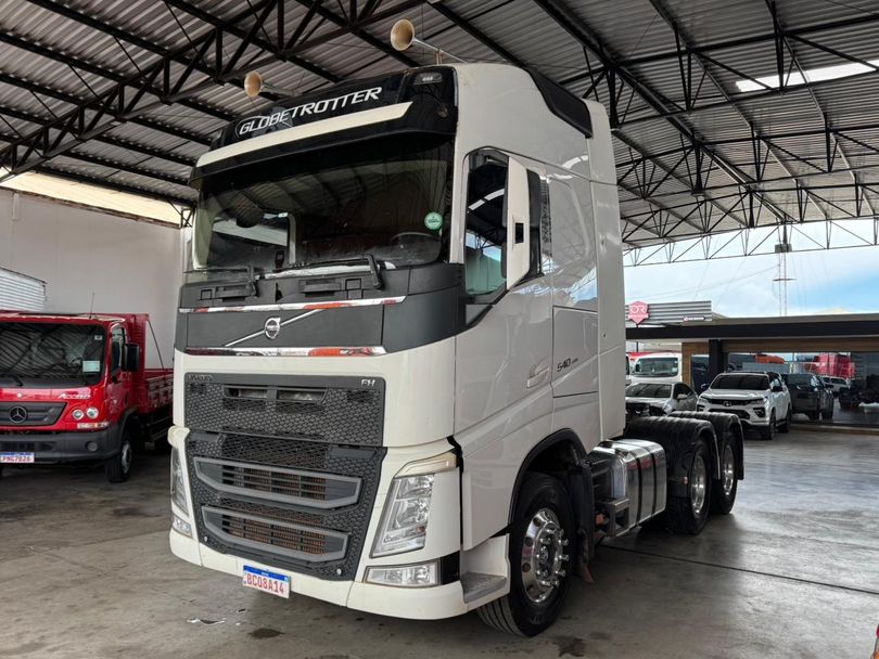 VOLVO FH-540 GLOBETROTTER 6x4 2p (diesel) (E5)