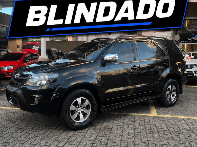 Toyota Hilux CD SRV D4-D 4x4 3.0 TDI Diesel Aut