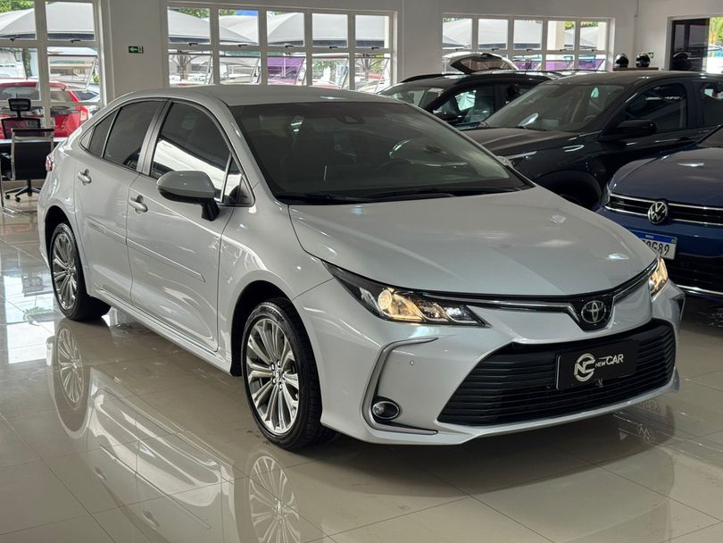 Toyota Corolla XEi 2.0 Flex 16V Aut.
