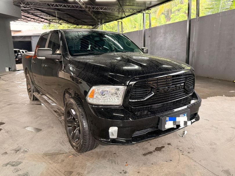 RAM CLASSIC LARAMIE 5.7 CD V8 4X4 Aut.