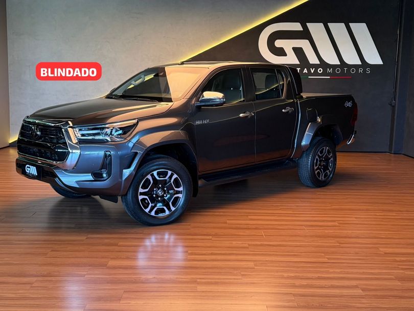 Toyota Hilux CD SRX Plus 4x4 2.8 TDI Die. Aut.