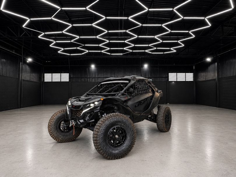 BRP BRP CAN-AM SSV MAV R X 999T RD