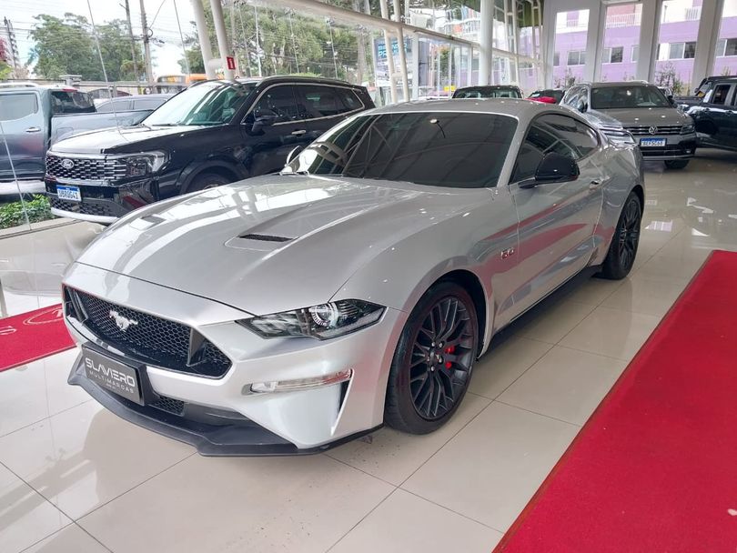 Ford Mustang GT Premium 5.0 V8