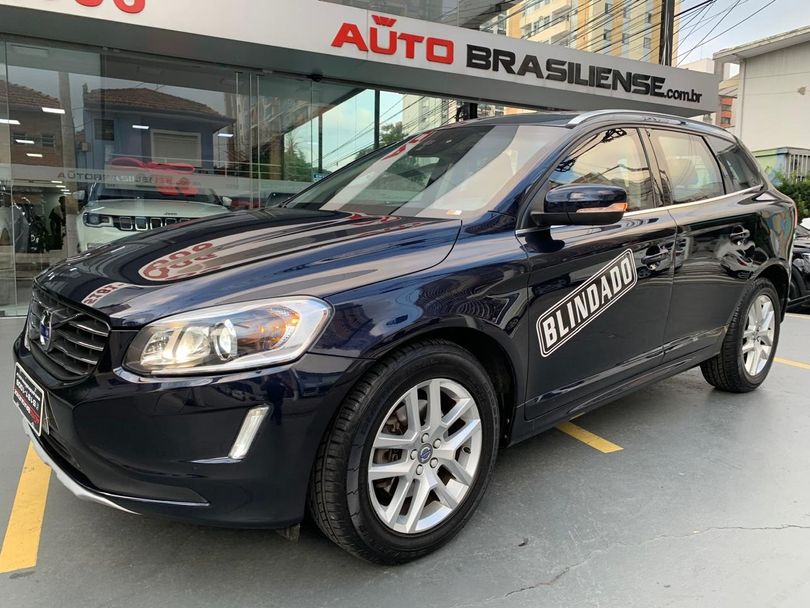 Volvo XC 60 T-5 MOMENTUM 2.0 245cv FWD 5p