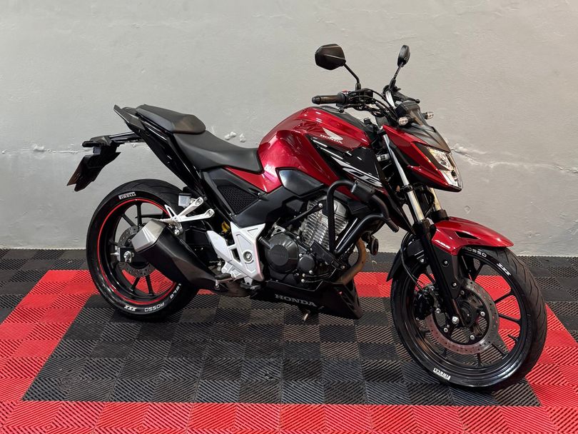 HONDA CB 300F Twister Flex
