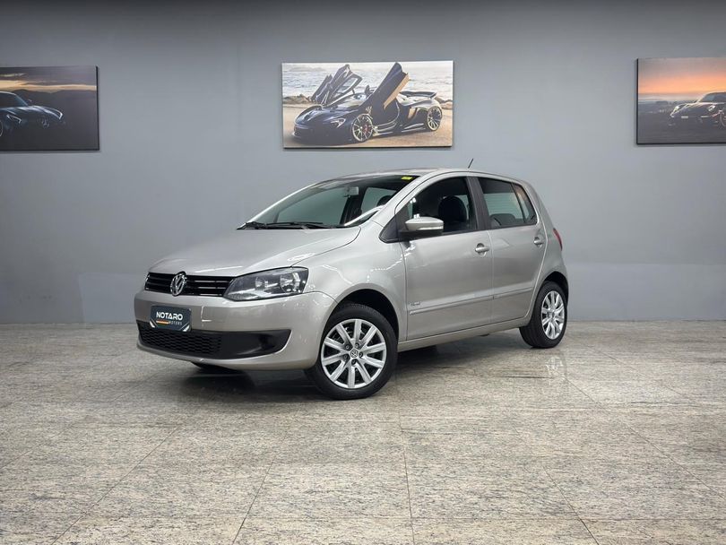 VolksWagen Fox 1.6 Mi Total Flex 8V 5p