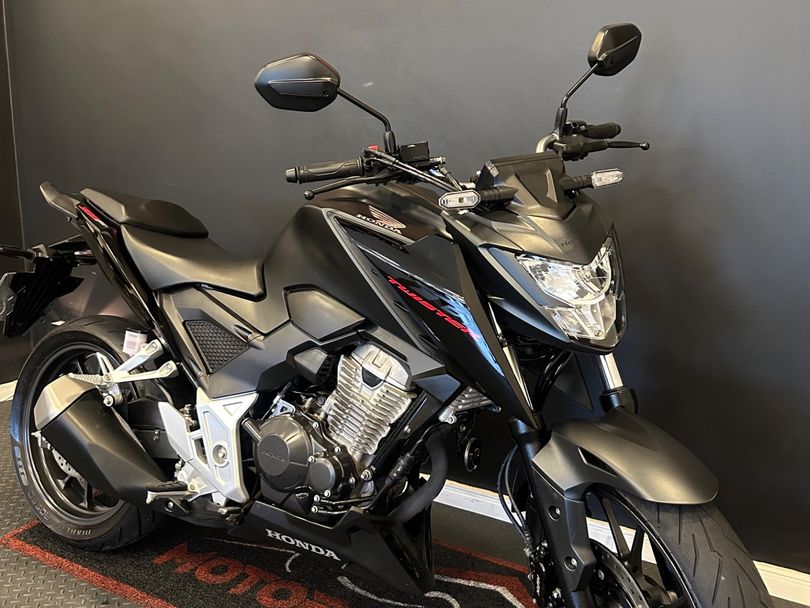 HONDA CB 300F Twister Flex