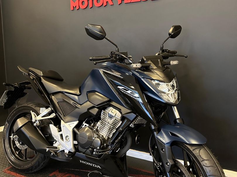HONDA CB 300F Twister Flex