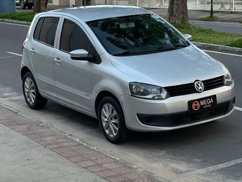 VolksWagen Fox 1.6 Mi Total Flex 8V 5p