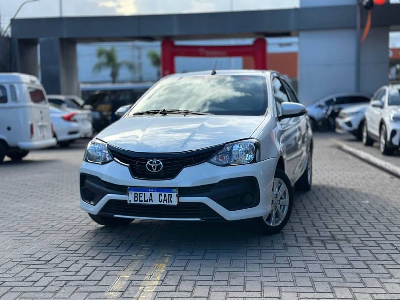 Toyota ETIOS X Plus Sedan 1.5 Flex 16V 4p Aut.