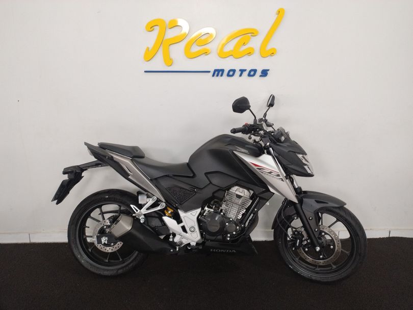 HONDA CB 300F Twister Flex