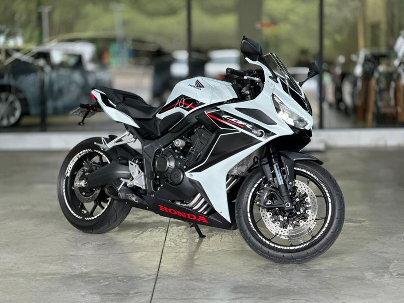 HONDA CBR 650 R