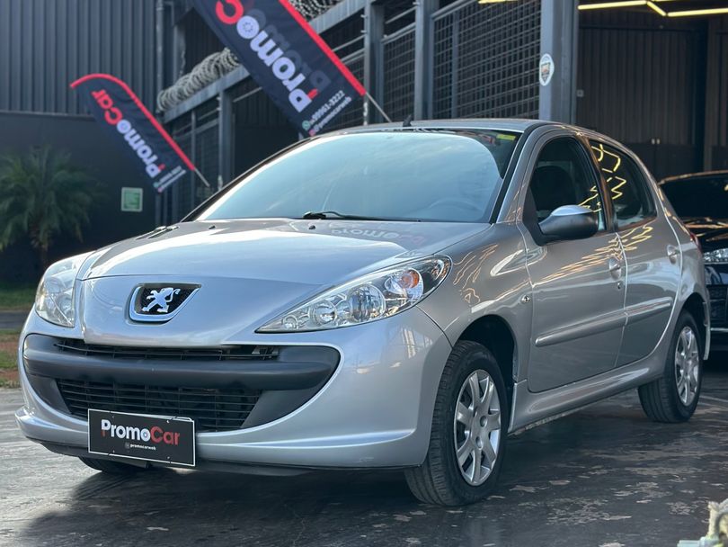 Peugeot 207 XR 1.4 Flex 8V 5p