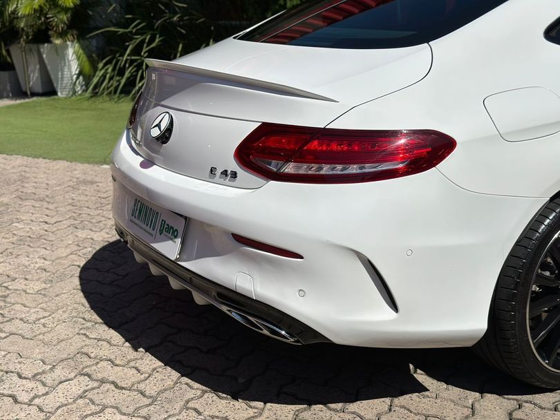 Mercedes C-43 AMG 3.0 V6 Bi-Turbo 367cv Aut