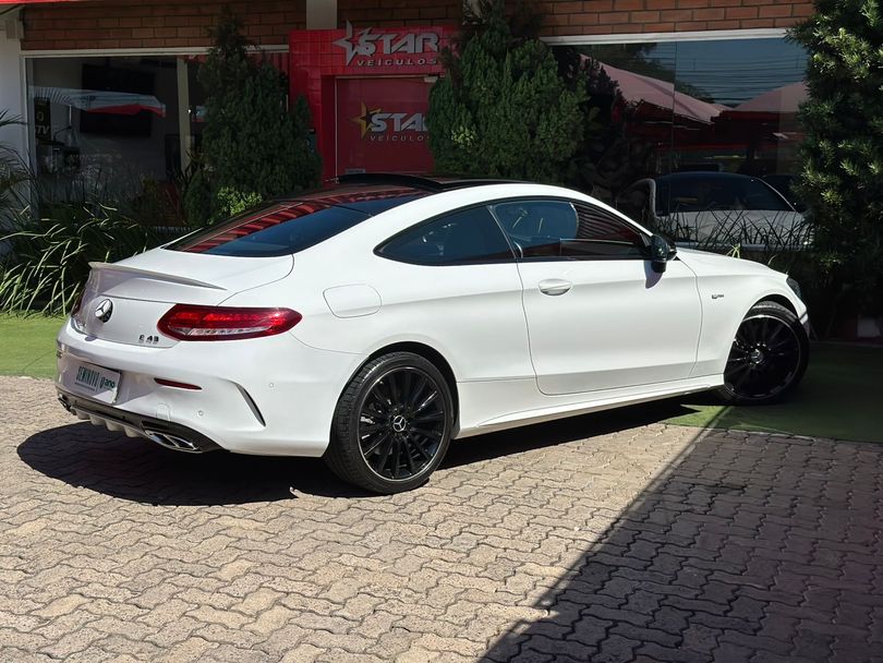 Mercedes C-43 AMG 3.0 V6 Bi-Turbo 367cv Aut