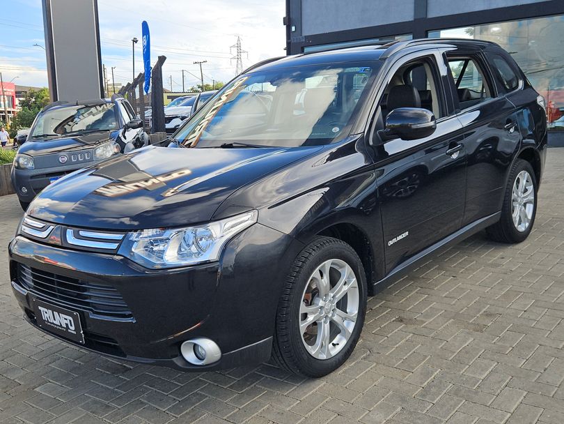 Mitsubishi OUTLANDER 2.0 16V 160cv Aut.