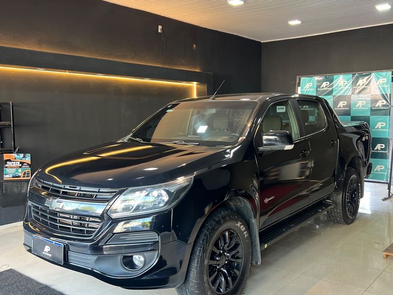 Chevrolet S10 Pick-Up Midnight 2.8 4x4 CD Dies Aut