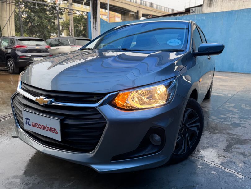 Chevrolet ONIX SEDAN Plus LT 1.0 12V Flex 4p Mec.