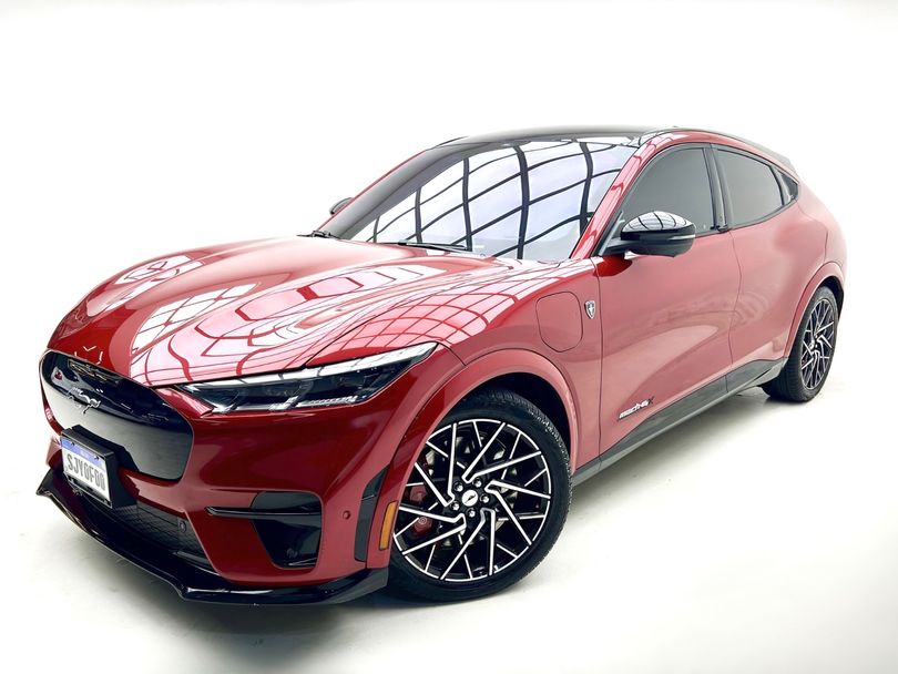 Ford Mustang Mach-E GT Performance (Elétrico)