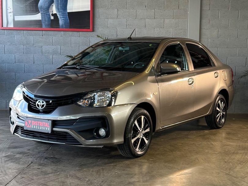Toyota ETIOS X Sedan 1.5 Flex 16V 4p Mec.