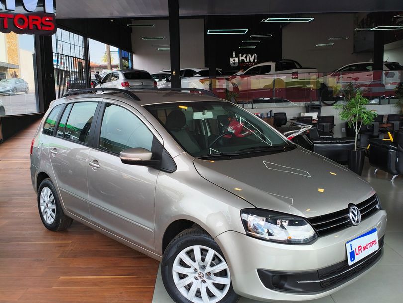 VolksWagen SPACEFOX 1.6/ 1.6 Trend Total Flex 8V 5p