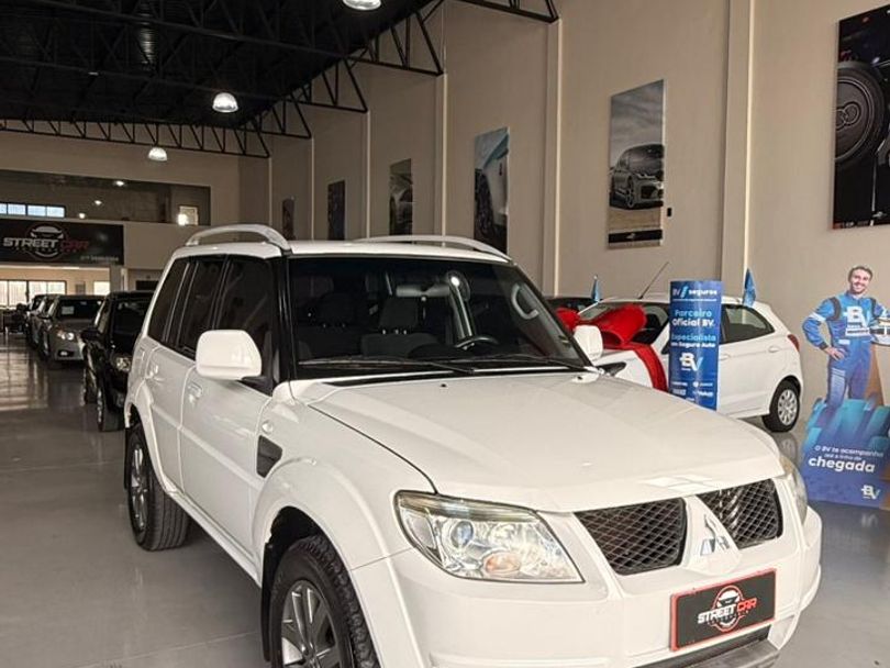 Mitsubishi Pajero TR4 2.0/ 2.0 Flex 16V 4x4 Aut.