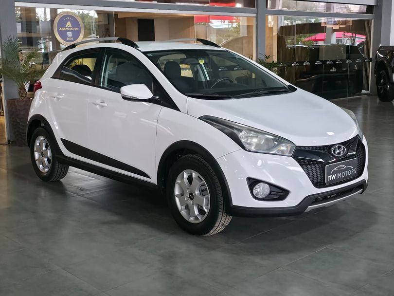 Hyundai HB20X Style 1.6 Flex 16v Mec.