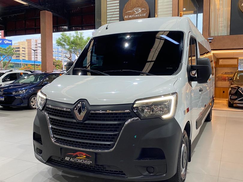 Renault Master 2.3 dCi Executive Longo 16L Dies