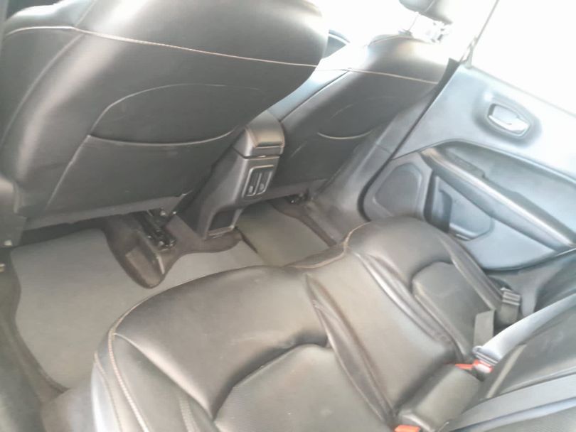 Jeep COMPASS LONGITUDE 2.0 4x4 Dies. 16V Aut.