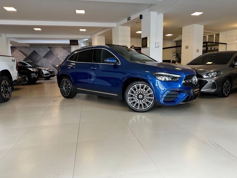 Mercedes GLA 200 AMG Line 1.3 16V TB Aut.(Híb.)