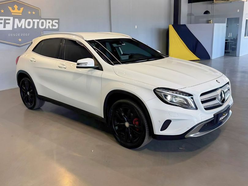 Mercedes GLA 200 Advance 1.6/1.6 TB 16V Flex Aut.