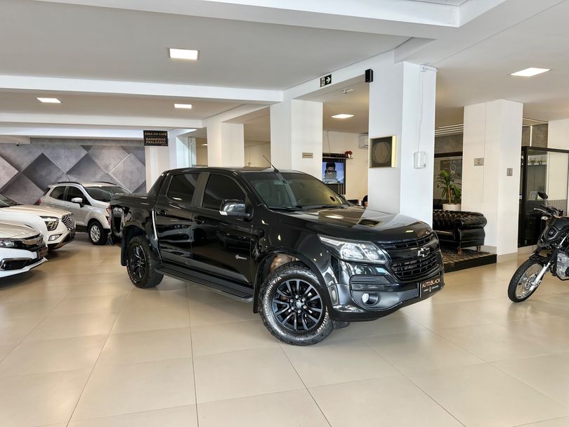 Chevrolet S10 Pick-Up Midnight 2.8 4x4 CD Dies Aut