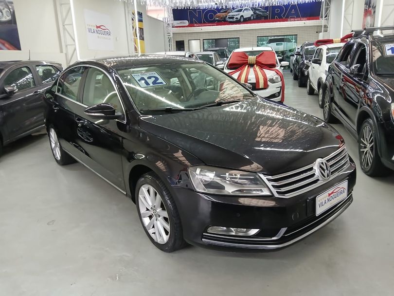 VolksWagen Passat TB 2.0 FSI/TSI 211cv Tiptronic 4p