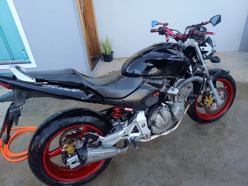 HONDA CB 600F HORNET