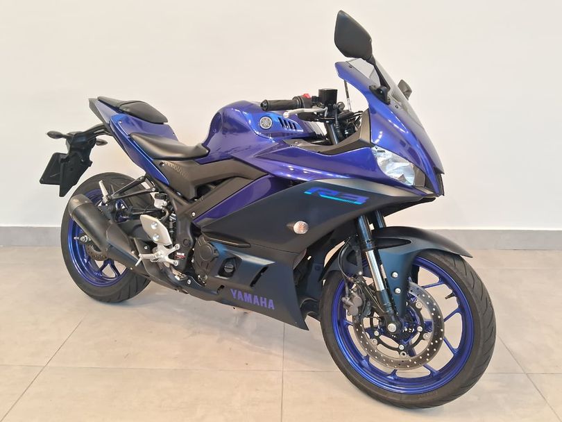 YAMAHA YZF R-3 321/ABS