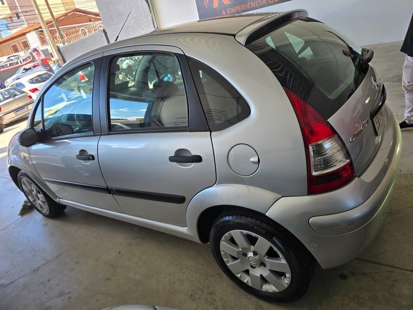 Citroën C3 GLX 1.4/ GLX Sonora 1.4 Flex 8V 5p