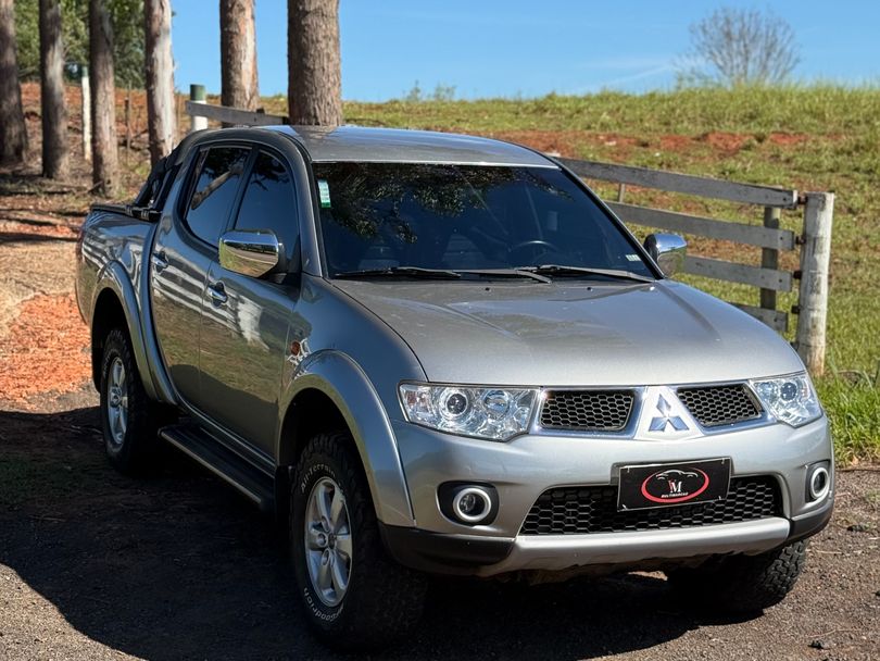 Mitsubishi L200 Triton HPE 3.5 CD V6 24V Flex Aut.