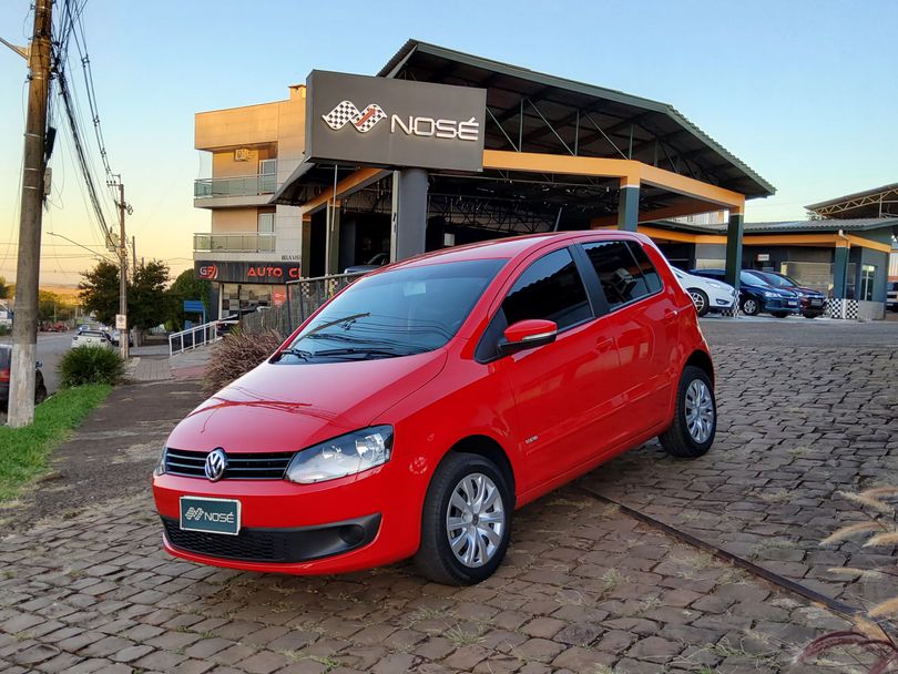VolksWagen Fox 1.6 Mi Total Flex 8V 5p