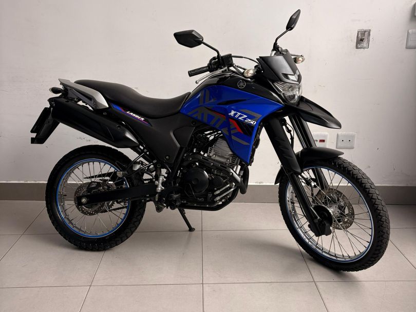 YAMAHA XTZ 250 LANDER 249cc/LANDER BLUEFLEX/ABS