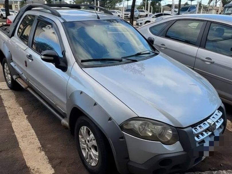 Fiat Strada Adventure1.8/ 1.8 LOCKER Flex CD
