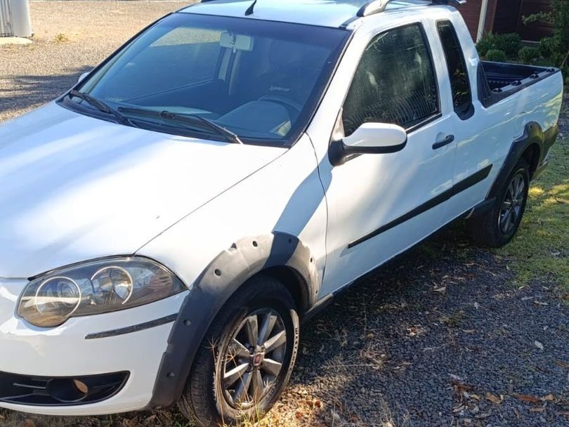 Fiat Strada Trekking 1.4 mpi Fire Flex 8V CE