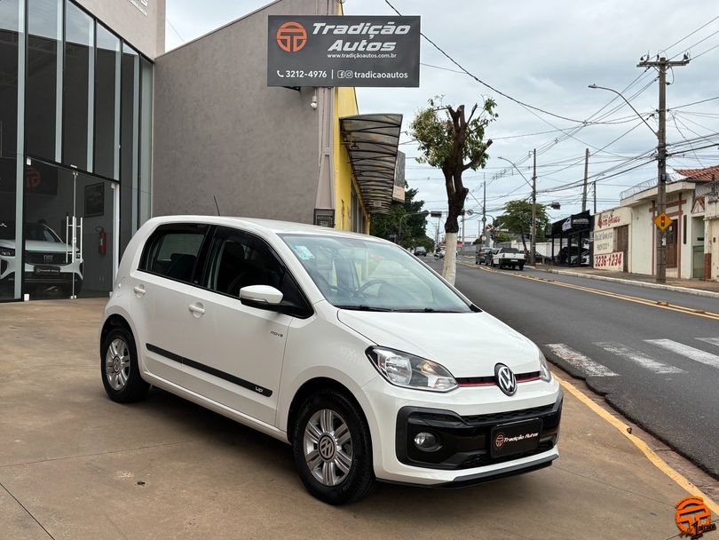 VolksWagen up! move 1.0 TSI Total Flex 12V 5p